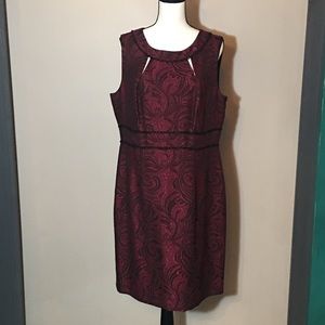 Tahari Formal Wine & Black Beaded Dress Size 16